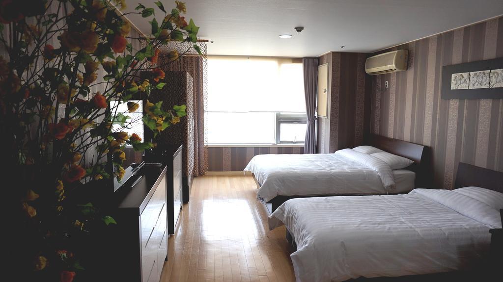 Lake & Stay Goyang Quarto foto